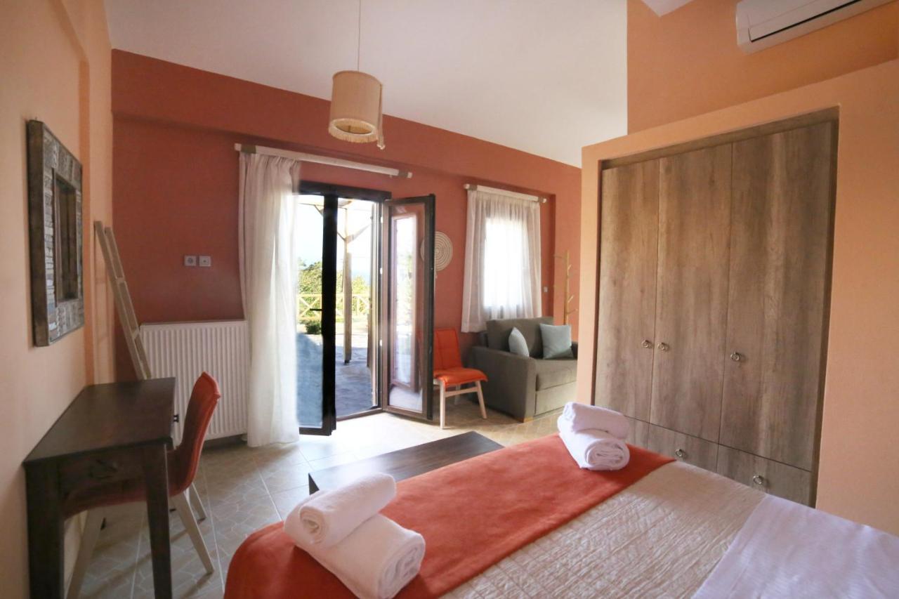 Villa Ικαριων Γη à Manganítis Extérieur photo