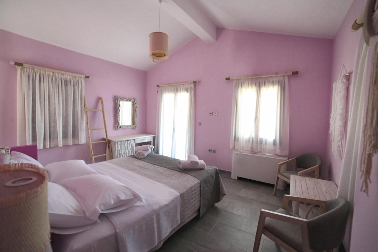 Villa Ικαριων Γη à Manganítis Extérieur photo